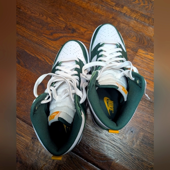 New - never worn - Nike Dunk High "Australia" - Picture 5 of 6